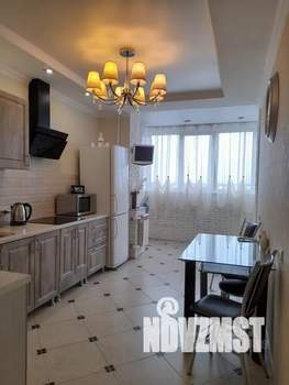 1-к квартира, посуточно, 50м2, 17/17 этаж