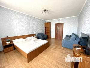 1-к квартира, посуточно, 56м2, 1/1 этаж