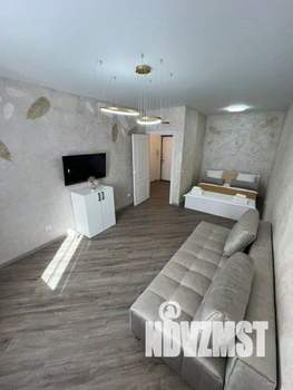 1-к квартира, посуточно, 42м2, 1/1 этаж