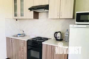 1-к квартира, посуточно, 46м2, 11/16 этаж