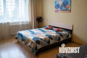 1-к квартира, посуточно, 34м2, 6/10 этаж