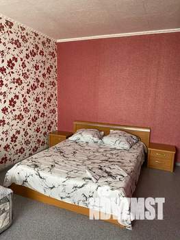 1-к квартира, посуточно, 40м2, 8/10 этаж