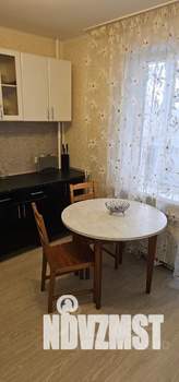 1-к квартира, посуточно, 60м2, 5/10 этаж