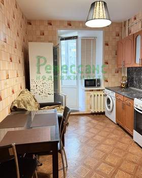 1-к квартира, на длительный срок, 42м2, 4/10 этаж
