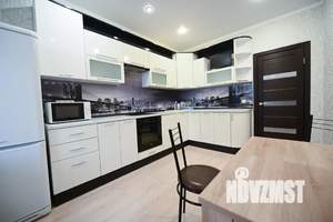 1-к квартира, посуточно, 43м2, 10/14 этаж