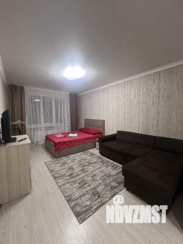 1-к квартира, посуточно, 55м2, 8/15 этаж