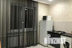 1-к квартира, посуточно, 40м2, 8/9 этаж