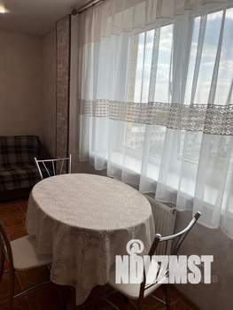 1-к квартира, посуточно, 49м2, 9/10 этаж