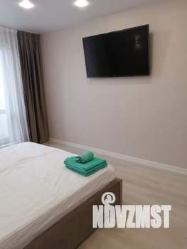 1-к квартира, посуточно, 41м2, 7/10 этаж