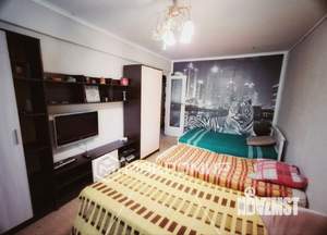 3-к квартира, на длительный срок, 65м2, 1/5 этаж