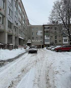 1-к квартира, на длительный срок, 56м2, 4/5 этаж