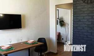 1-к квартира, посуточно, 42м2, 1/1 этаж