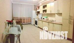 1-к квартира, посуточно, 59м2, 1/1 этаж