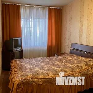 2-к квартира, посуточно, 48м2, 10/13 этаж