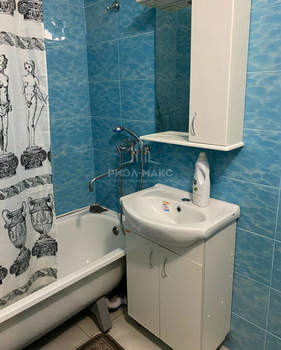 1-к квартира, на длительный срок, 38м2, 4/10 этаж