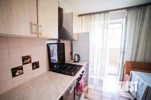 1-к квартира, посуточно, 40м2, 2/10 этаж