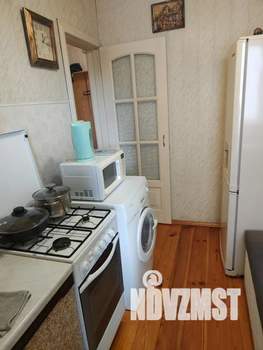 1-к квартира, посуточно, 34м2, 6/9 этаж