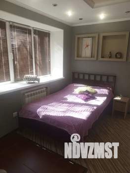 Студия квартира, посуточно, 30м2, 1/5 этаж