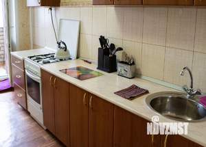 1-к квартира, посуточно, 38м2, 9/10 этаж