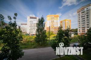 1-к квартира, посуточно, 40м2, 2/10 этаж