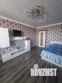 1-к квартира, посуточно, 43м2, 13/16 этаж