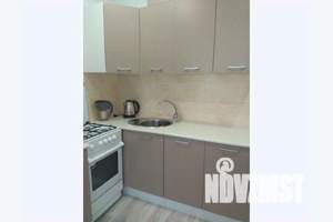 1-к квартира, посуточно, 36м2, 3/10 этаж