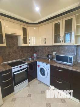 1-к квартира, посуточно, 38м2, 8/10 этаж