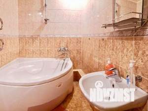 1-к квартира, посуточно, 50м2, 3/10 этаж