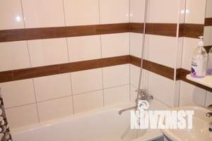 1-к квартира, посуточно, 44м2, 11/16 этаж