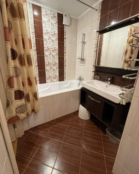 1-к квартира, на длительный срок, 52м2, 10/10 этаж