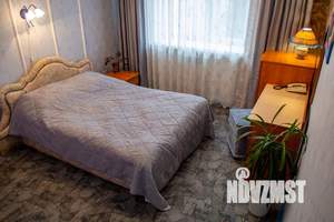 2-к квартира, посуточно, 45м2, 4/5 этаж