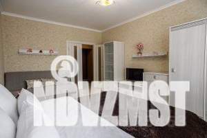 1-к квартира, посуточно, 65м2, 9/16 этаж
