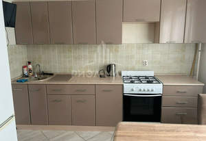 1-к квартира, на длительный срок, 42м2, 7/10 этаж