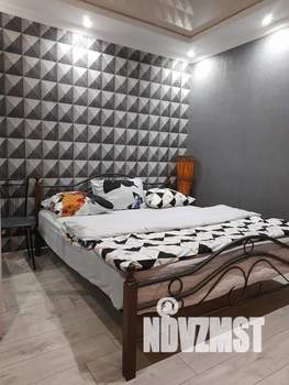 Студия квартира, посуточно, 44м2, 14/17 этаж