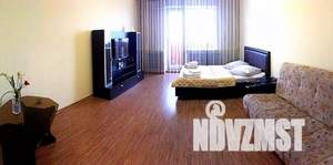 1-к квартира, посуточно, 56м2, 1/1 этаж