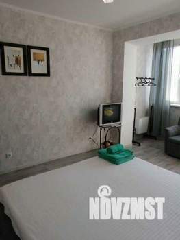 1-к квартира, посуточно, 36м2, 1/1 этаж