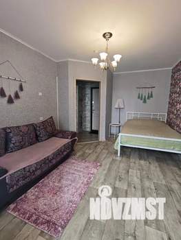 1-к квартира, посуточно, 32м2, 7/10 этаж