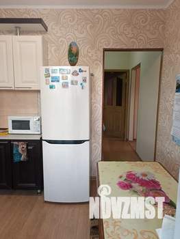 1-к квартира, посуточно, 37м2, 4/10 этаж