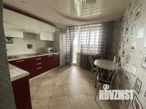 1-к квартира, посуточно, 43м2, 1/1 этаж