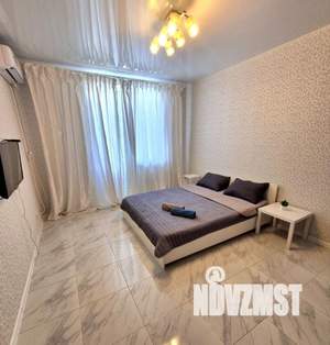 1-к квартира, посуточно, 37м2, 1/1 этаж