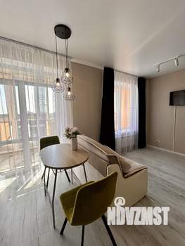 Студия квартира, посуточно, 37м2, 12/17 этаж