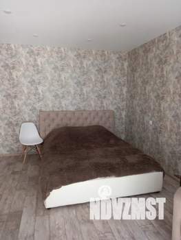 1-к квартира, посуточно, 38м2, 1/9 этаж