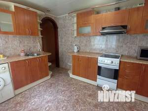 1-к квартира, посуточно, 50м2, 3/10 этаж