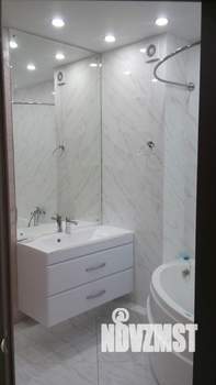 Студия квартира, посуточно, 43м2, 15/19 этаж