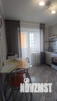 1-к квартира, посуточно, 32м2, 7/10 этаж