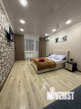 1-к квартира, посуточно, 40м2, 5/9 этаж