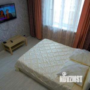 1-к квартира, посуточно, 58м2, 1/1 этаж