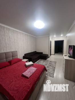 1-к квартира, посуточно, 55м2, 8/15 этаж