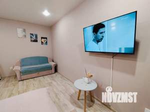 1-к квартира, посуточно, 37м2, 7/10 этаж