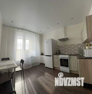 1-к квартира, посуточно, 49м2, 1/1 этаж